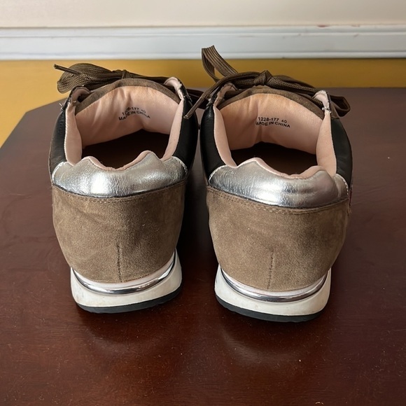 Sneakers by Shein! Very comfortable! - Picture 5 of 6